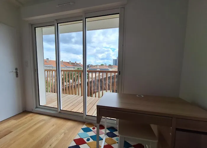 Lägenhet 1 Renove Lit Queen Size Balcon Garage